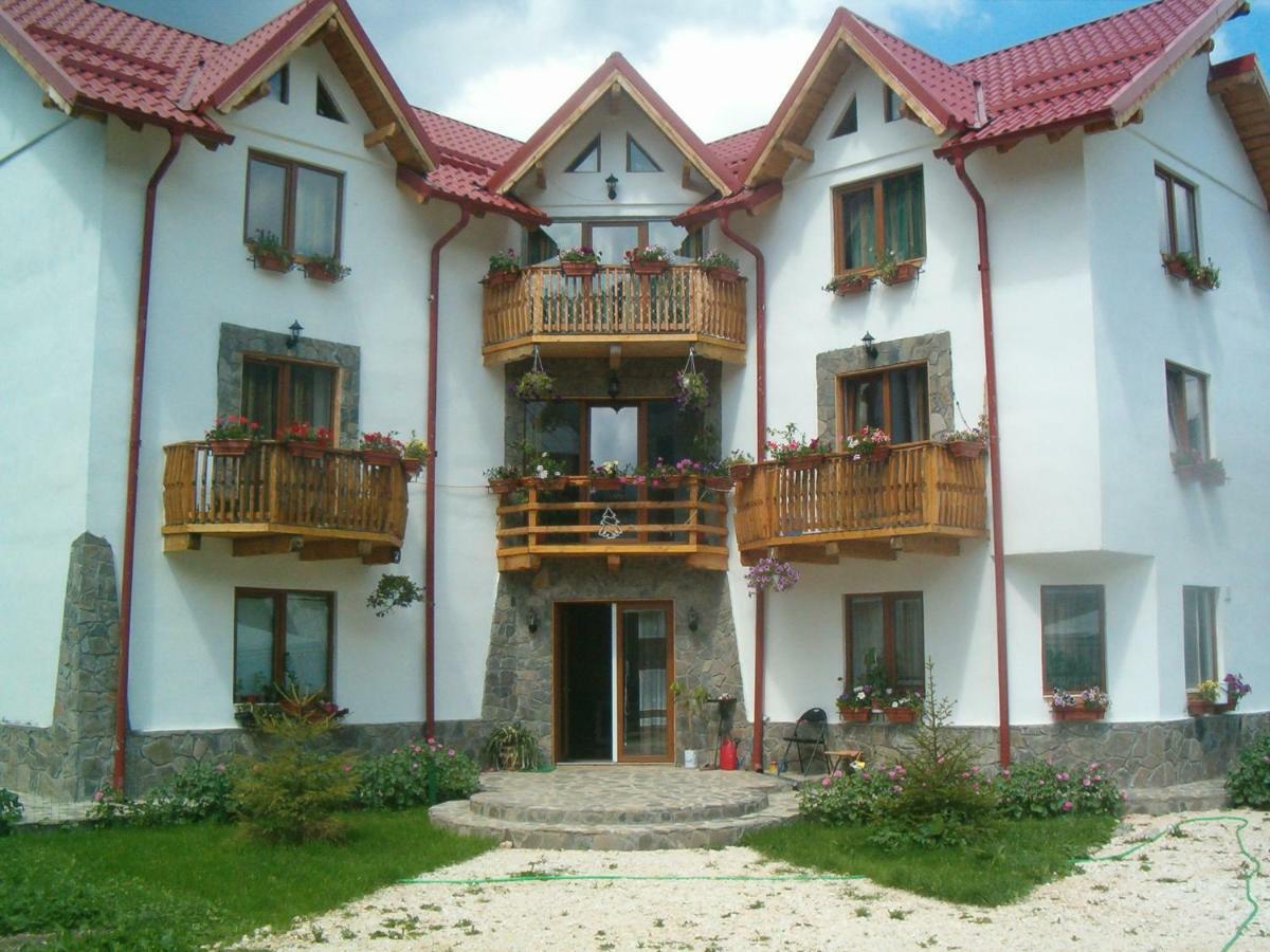 Casa Alexandru Azuga Exterior photo